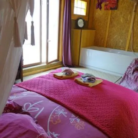 Bed & Breakfast Mas Du Canigou *